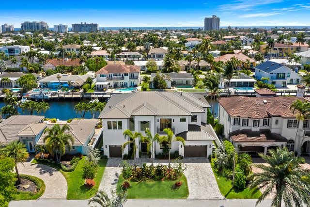 3750 NE 26TH Avenue, Lighthouse Point, FL 33064