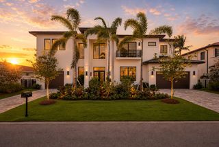 3750 NE 26TH Avenue, Lighthouse Point, FL 33064