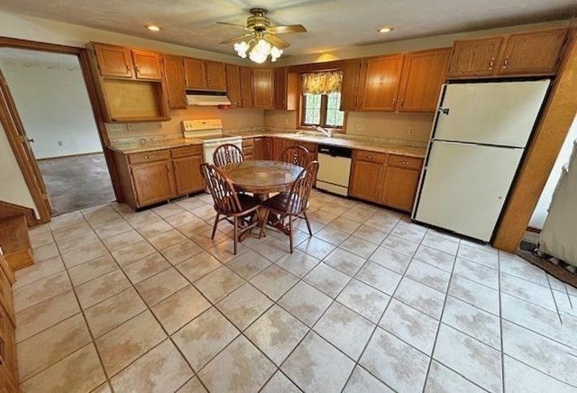 29 Highland View Drive, Sutton, MA 01590