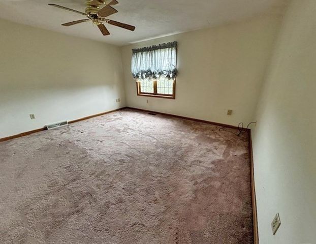 29 Highland View Drive, Sutton, MA 01590