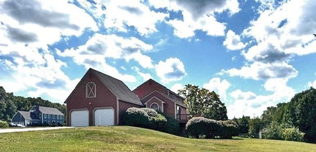 29 Highland View Drive, Sutton, MA 01590