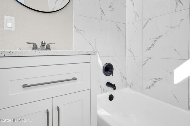 5130 CORSAIR Avenue, Jacksonville, FL 32244