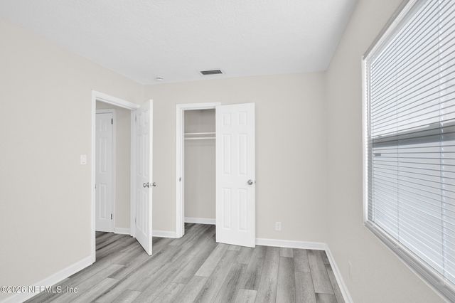 5130 CORSAIR Avenue, Jacksonville, FL 32244