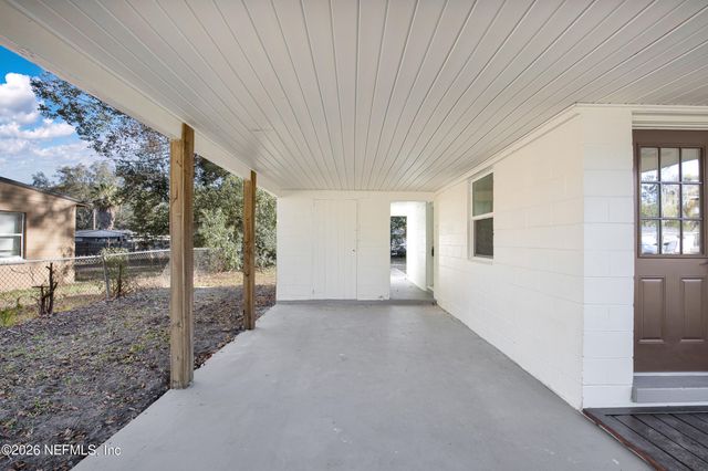 5130 CORSAIR Avenue, Jacksonville, FL 32244