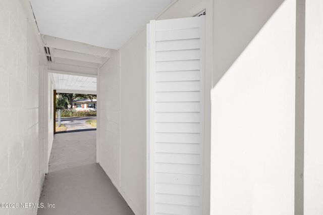 5130 CORSAIR Avenue, Jacksonville, FL 32244