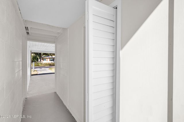 5130 CORSAIR Avenue, Jacksonville, FL 32244