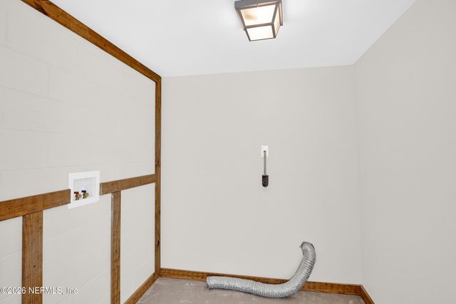 5130 CORSAIR Avenue, Jacksonville, FL 32244