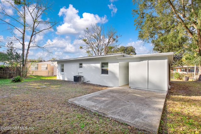 5130 CORSAIR Avenue, Jacksonville, FL 32244