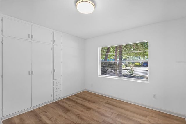 1302 NE 14TH TERRACE, Gainesville, FL 32601