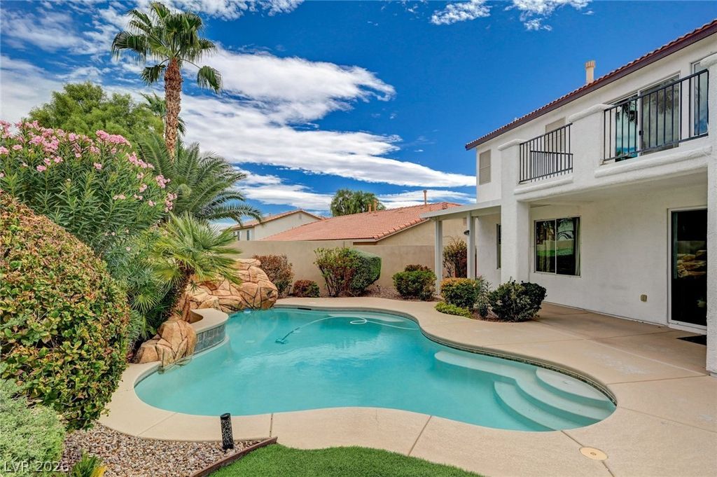 1520 Barrington Oaks Street, North Las Vegas, NV 89084 — exterior