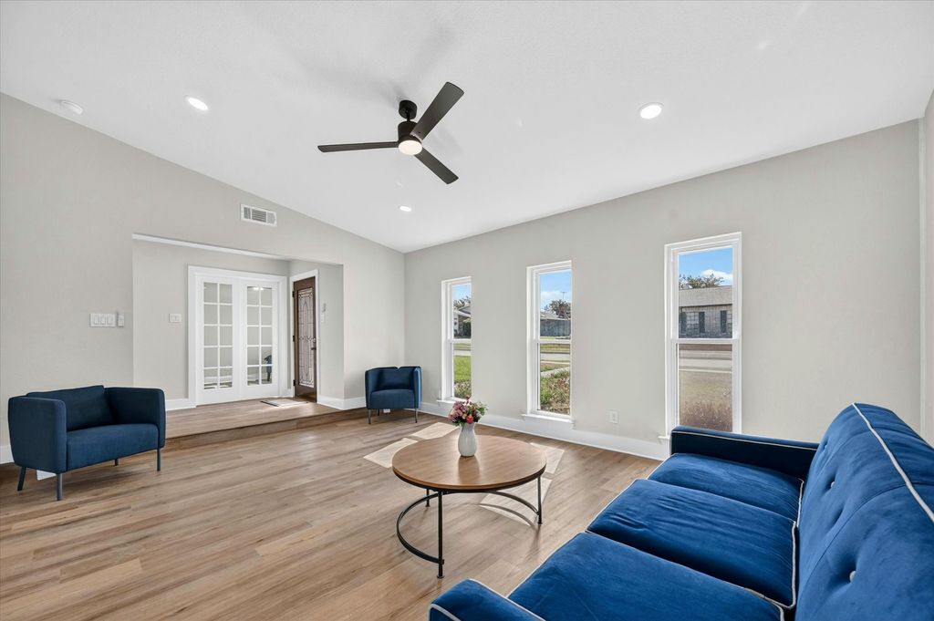 4709 Pemberton Lane, The Colony, TX 75056 — photo 4