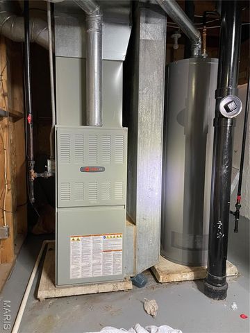 1135 Cove Lane, Unincorporated, MO 63138