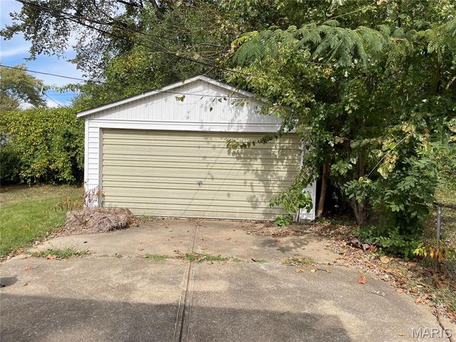 1135 Cove Lane, Unincorporated, MO 63138