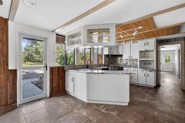 11469 SW 49TH PLAZA, Webster, FL 33597