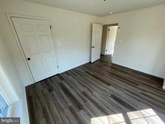10 NEWLINVILLE RD, Coatesville, PA 19320