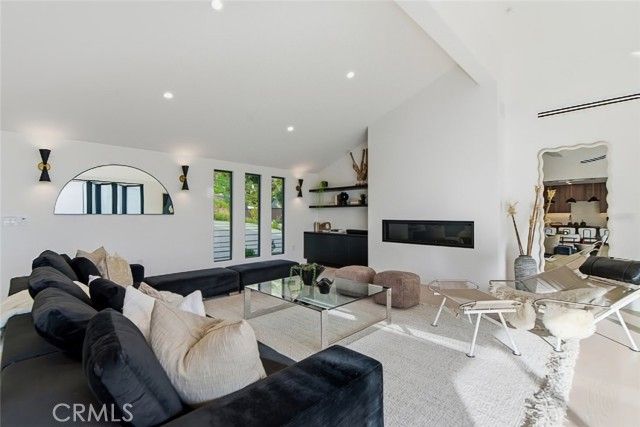 1764 E Loma Alta, Altadena, CA 91001