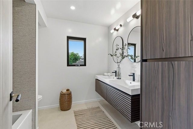 1764 E Loma Alta, Altadena, CA 91001