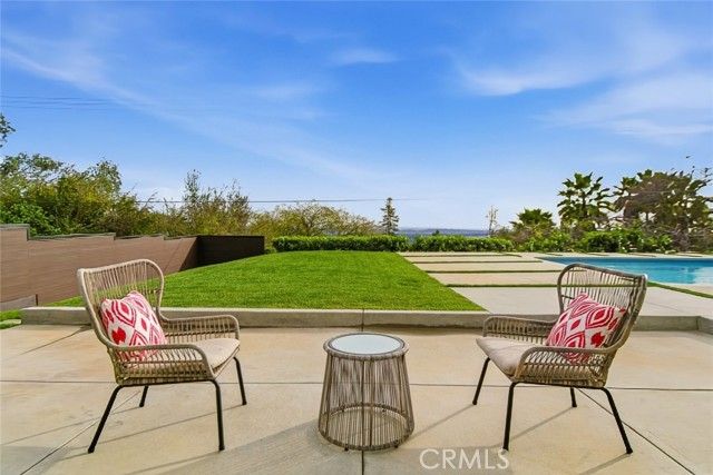 1764 E Loma Alta, Altadena, CA 91001