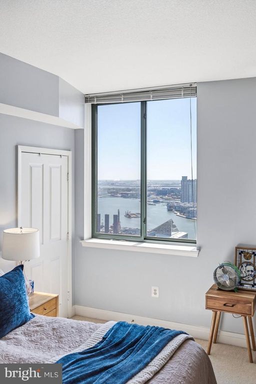 Image 18 of property listing at 414 WATER ST #3001, Baltimore, MD 21202