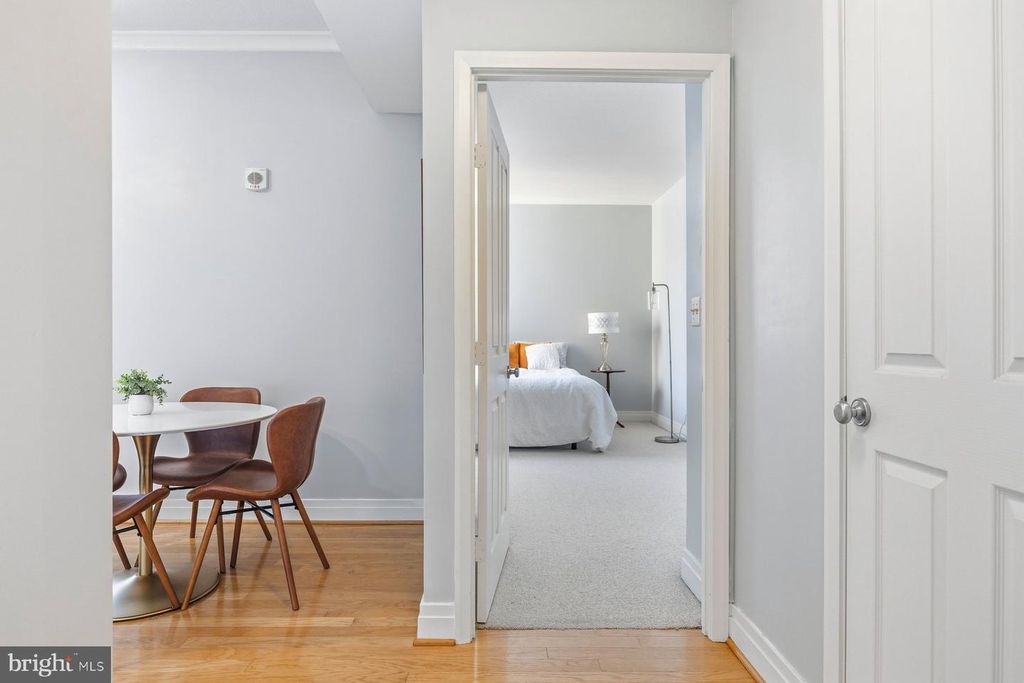 Image 23 of property listing at 414 WATER ST #3001, Baltimore, MD 21202