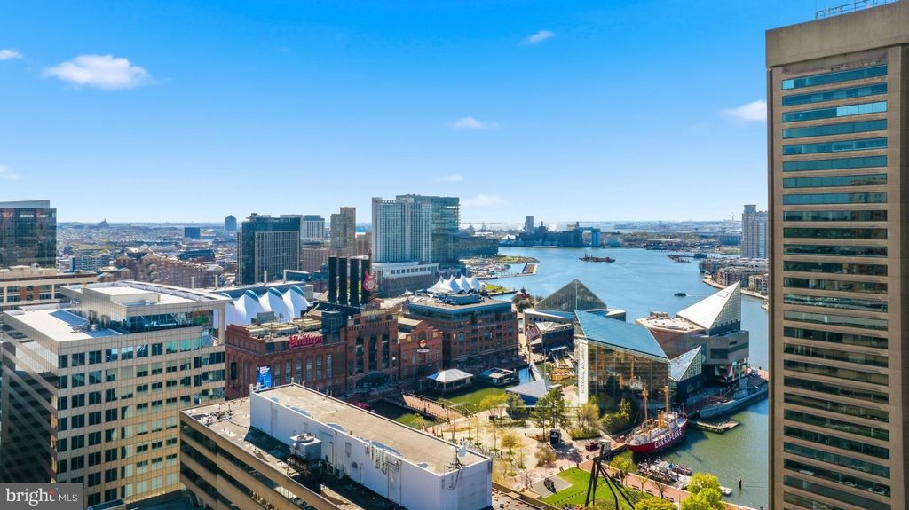 Image 37 of property listing at 414 WATER ST #3001, Baltimore, MD 21202