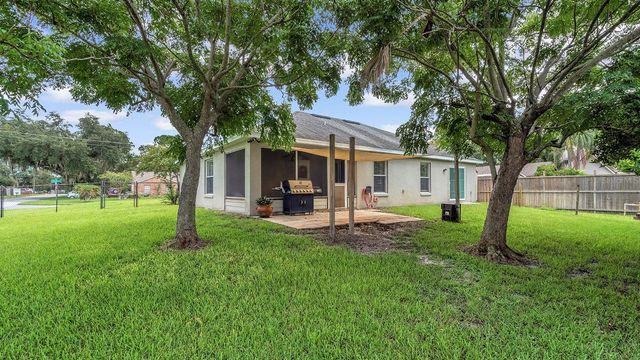 1176 PERCH DRIVE, St Cloud, FL 34771