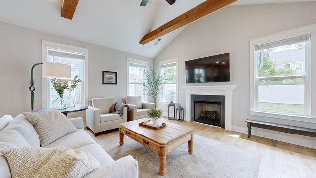 3238 Chatfield Dr, Murfreesboro, TN 37129