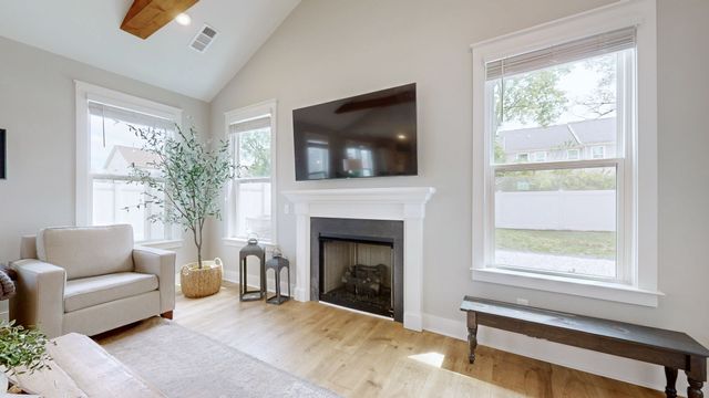 3238 Chatfield Dr, Murfreesboro, TN 37129