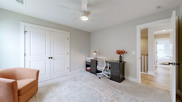 3238 Chatfield Dr, Murfreesboro, TN 37129