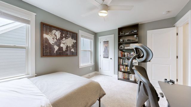 3238 Chatfield Dr, Murfreesboro, TN 37129