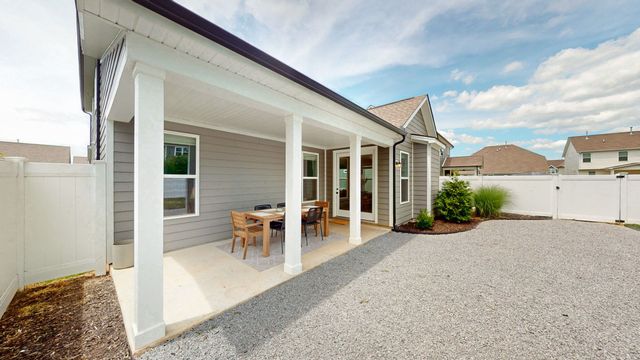 3238 Chatfield Dr, Murfreesboro, TN 37129