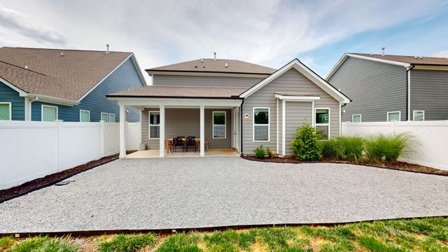 3238 Chatfield Dr, Murfreesboro, TN 37129