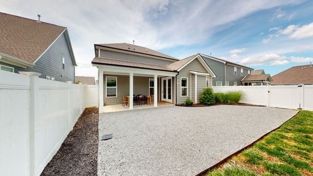 3238 Chatfield Dr, Murfreesboro, TN 37129