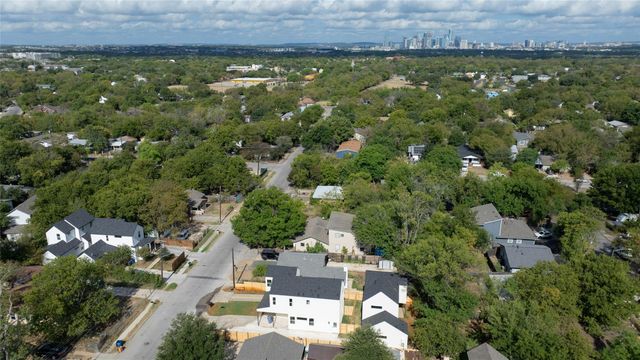 6804 Montana ST, Austin, TX 78741