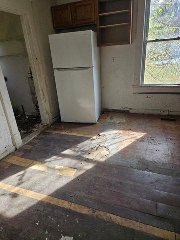 522 6th ST, Roanoke, VA 24013