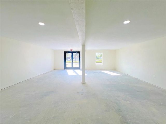 7704 Irvington Boulevard, Houston, TX 77022
