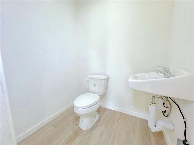 7704 Irvington Boulevard, Houston, TX 77022