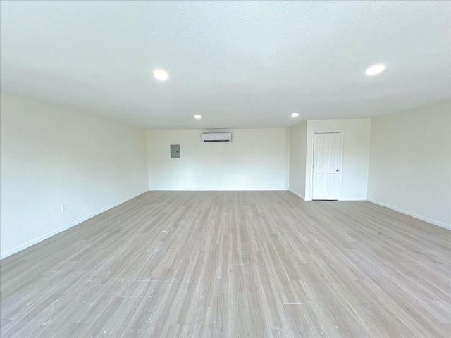 7704 Irvington Boulevard, Houston, TX 77022