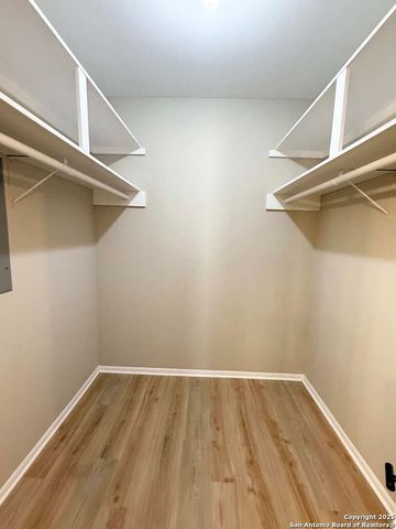 5800 Royal Bnd, San Antonio, TX 78239