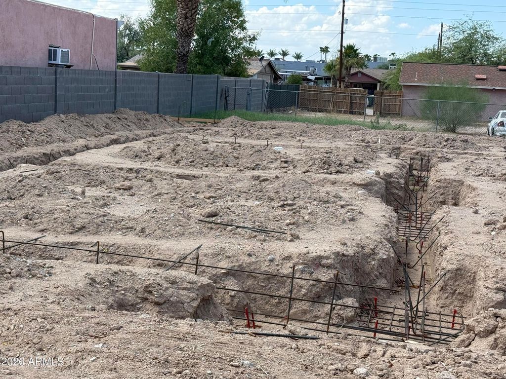 5228 S 3RD Street 31, Phoenix, AZ 85040 — photo 2