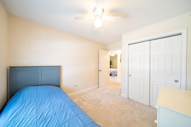 75 Hall Road, Londonderry, NH 03053