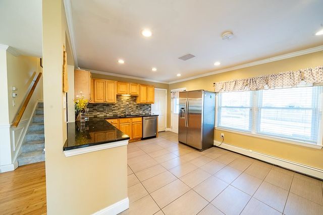 75 Hall Road, Londonderry, NH 03053