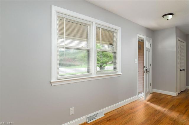 112 Delta Street, Lexington, NC 27295