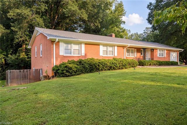 112 Delta Street, Lexington, NC 27295