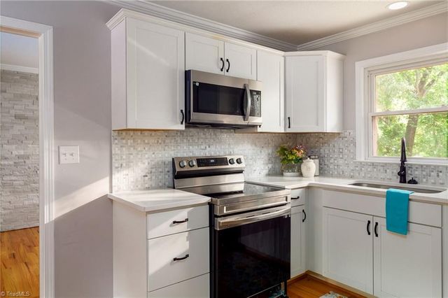 112 Delta Street, Lexington, NC 27295