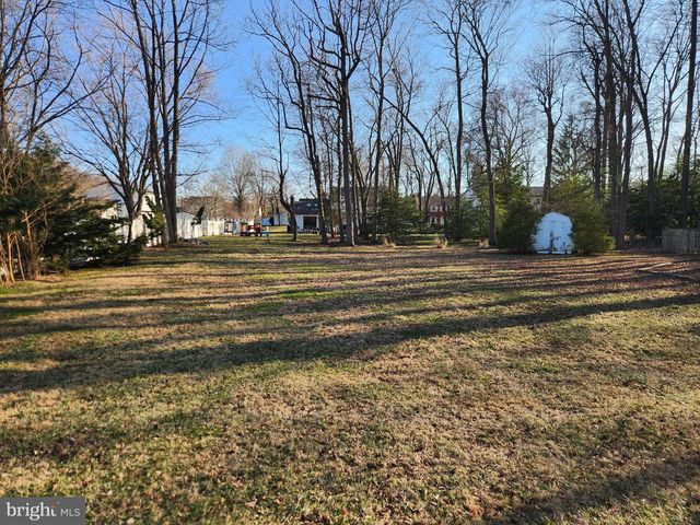 4 ORIOLE DR, Voorhees, NJ 08043