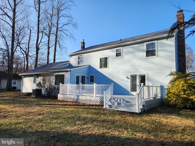 4 ORIOLE DR, Voorhees, NJ 08043