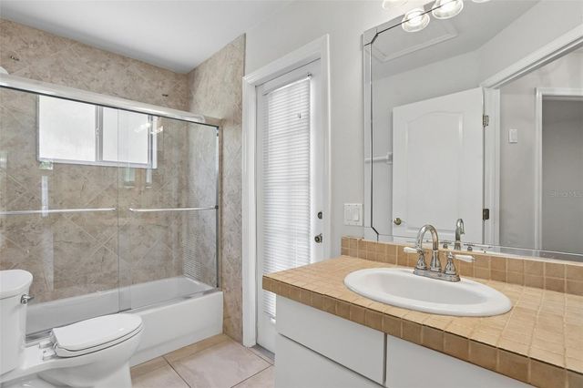 10216 CHARLESTON CORNER ROAD, Tampa, FL 33635