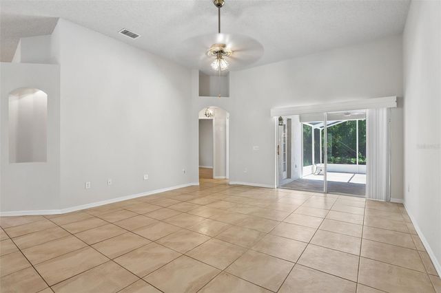 10216 CHARLESTON CORNER ROAD, Tampa, FL 33635