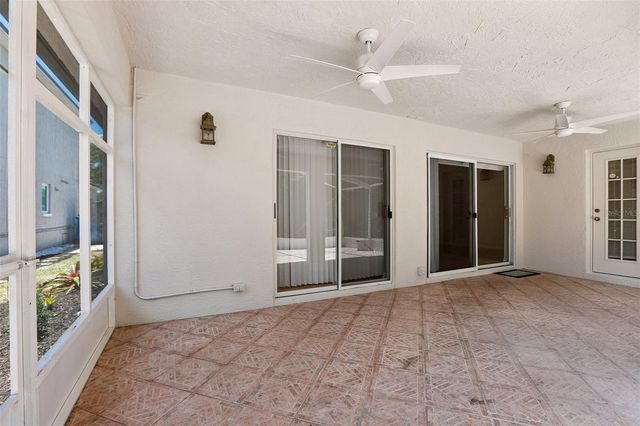 10216 CHARLESTON CORNER ROAD, Tampa, FL 33635
